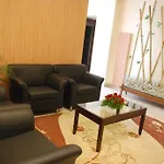 Jk Rooms 104 Hotel Madhav International