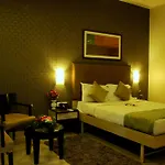 Jk Rooms 104 Hotel Madhav International