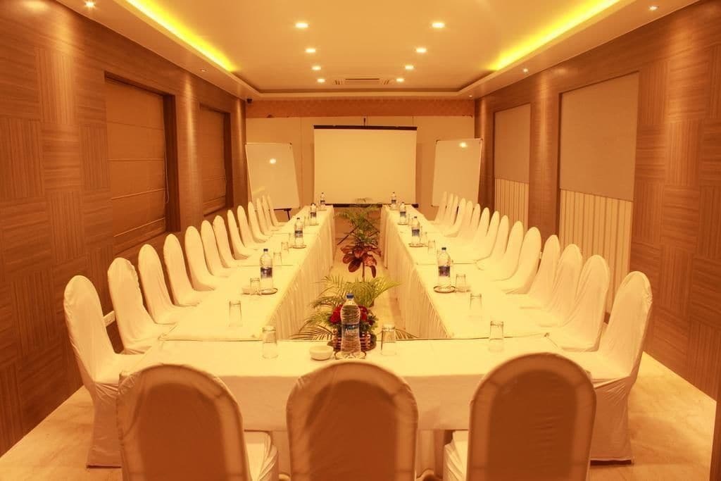 Hotel Jk 104 Madhav International Pune